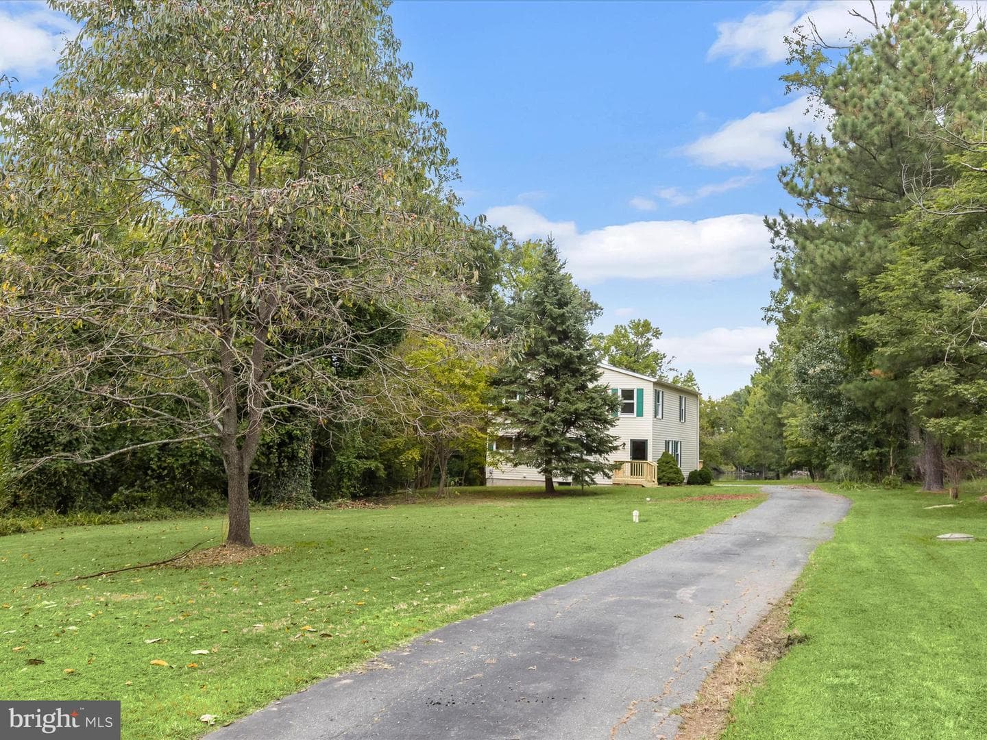 2400 Holly Neck Road photo 45