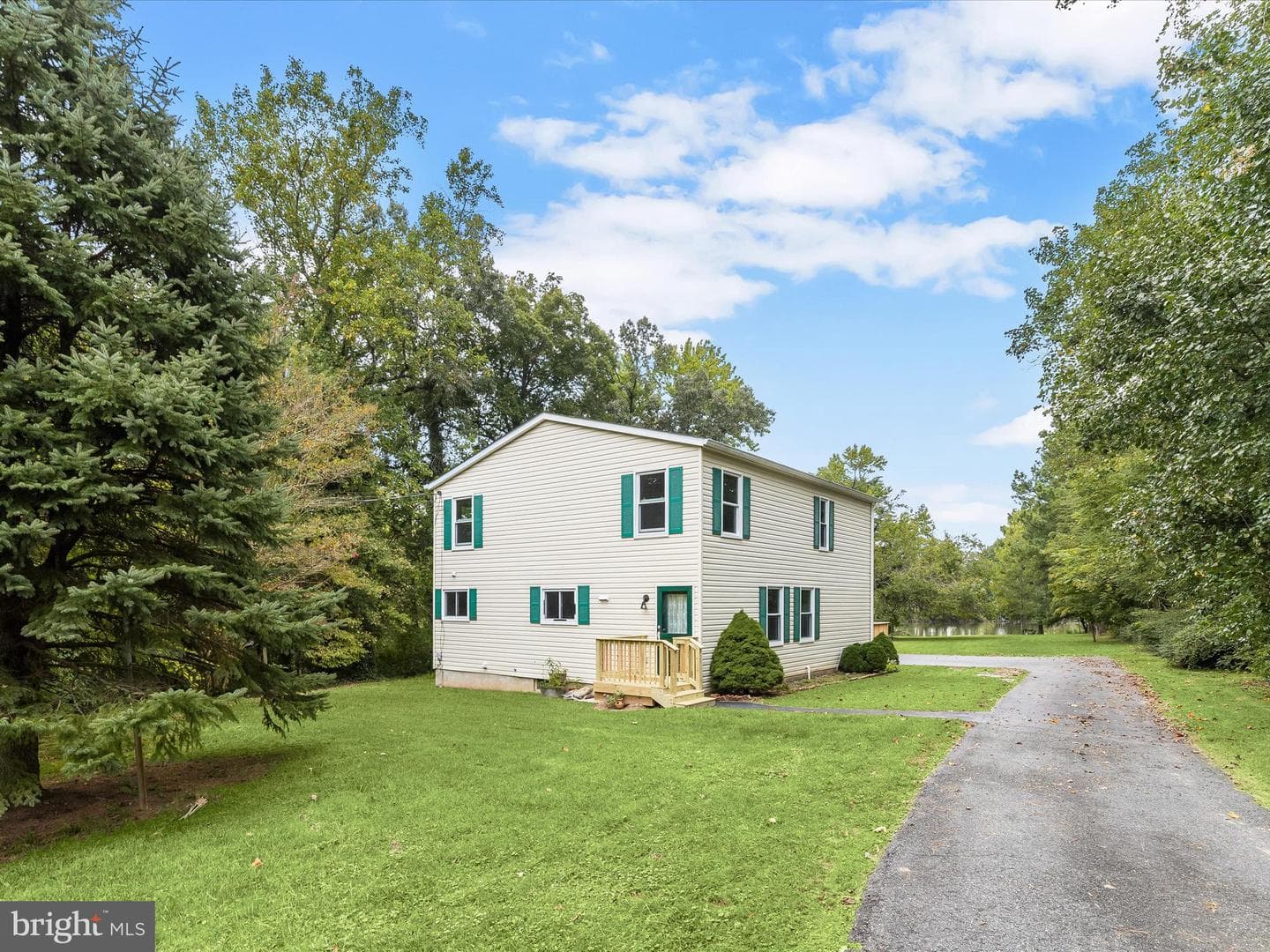 2400 Holly Neck Road photo 46
