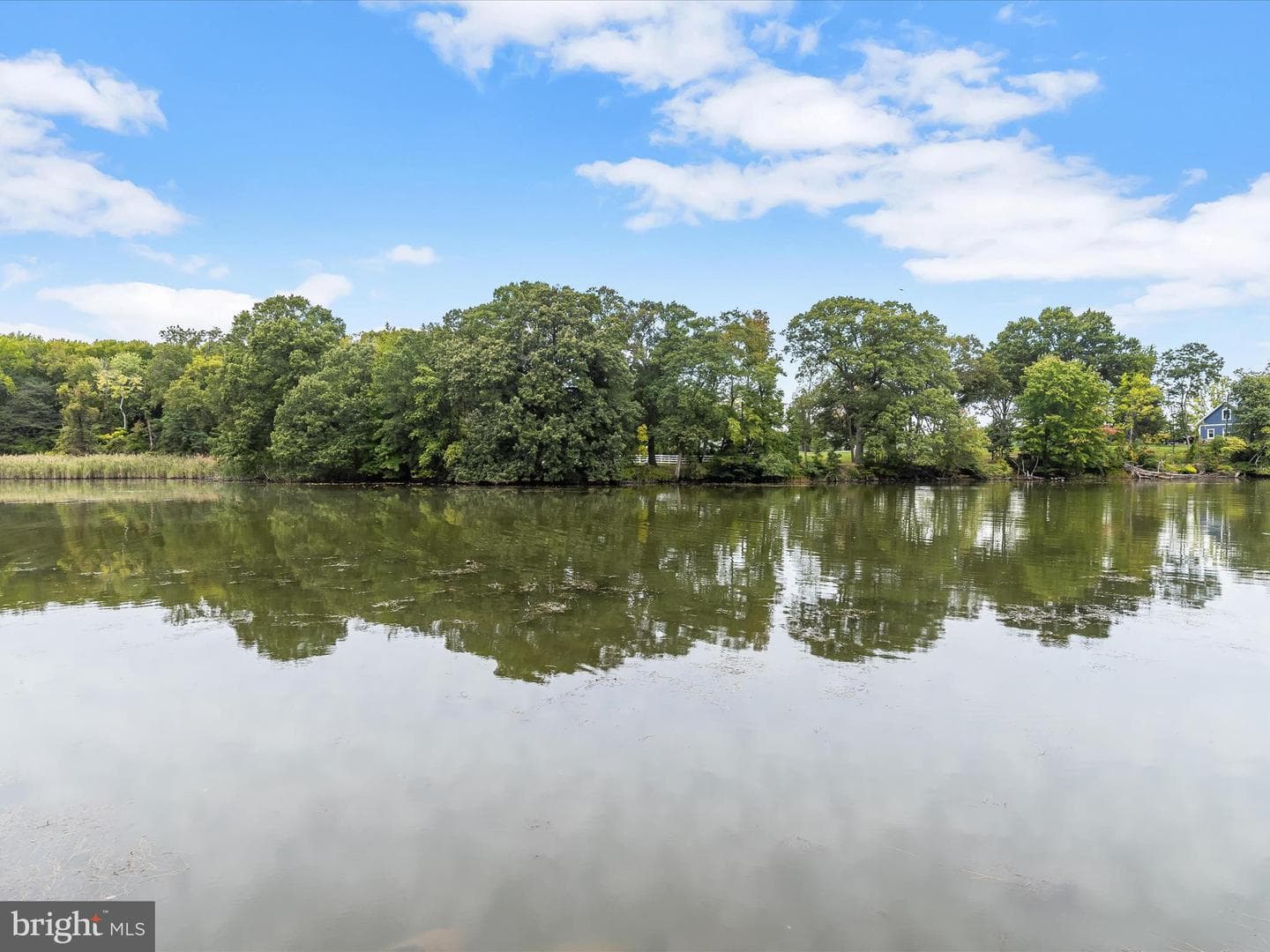 2400 Holly Neck Road photo 51