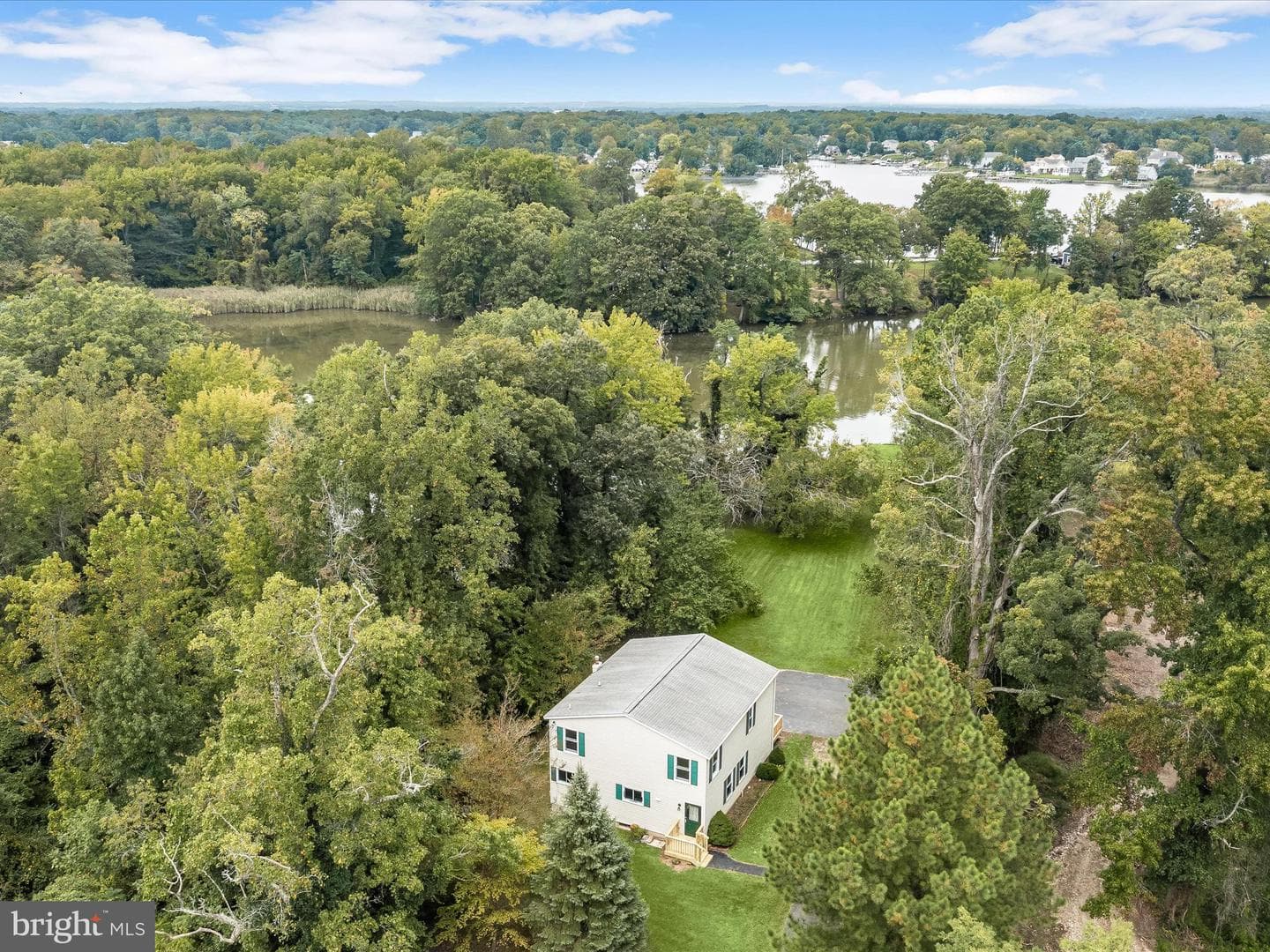 2400 Holly Neck Road photo 56