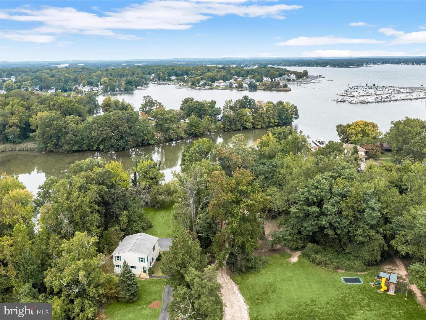 2400 Holly Neck Road photo 8