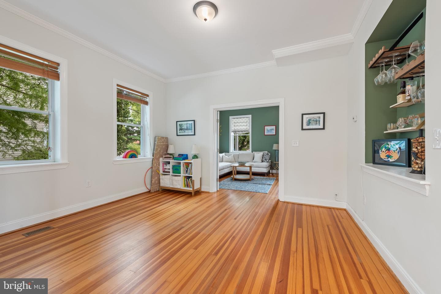 127 Bloomsbury Avenue photo 19