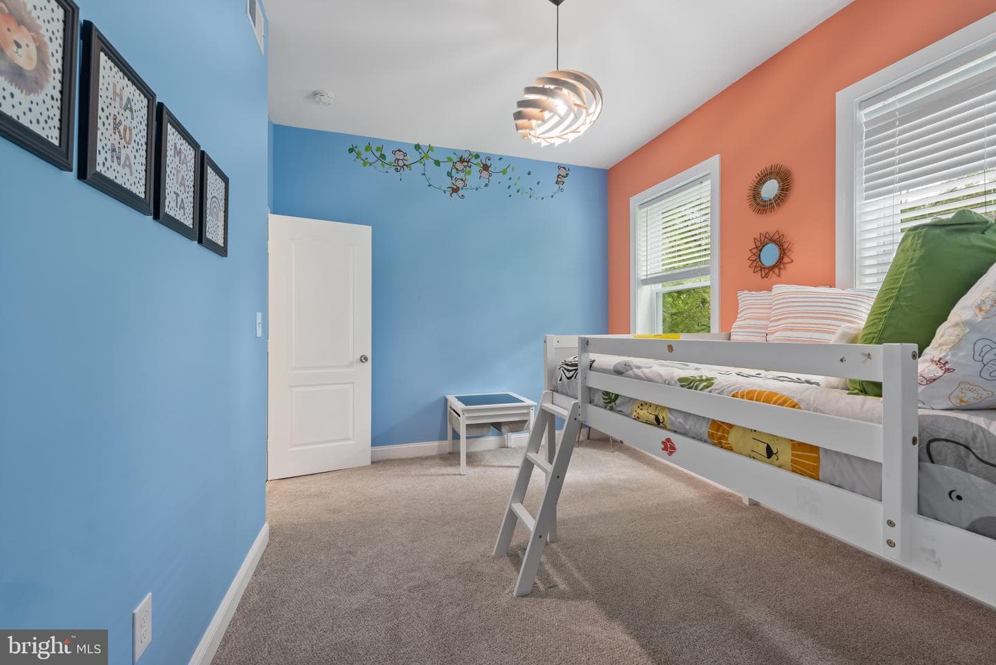 127 Bloomsbury Avenue photo 32