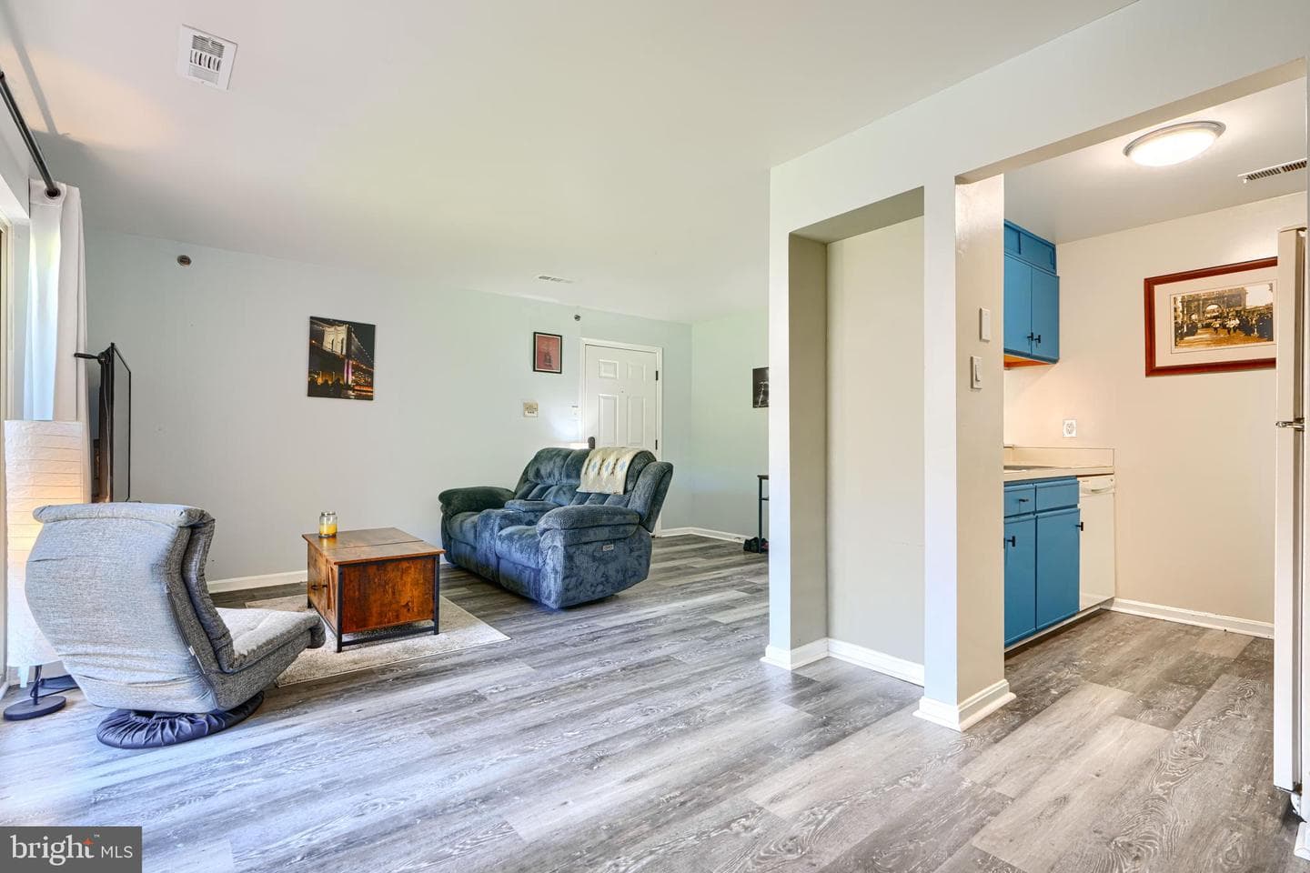 2 Cedar Valley Place #204 photo 7