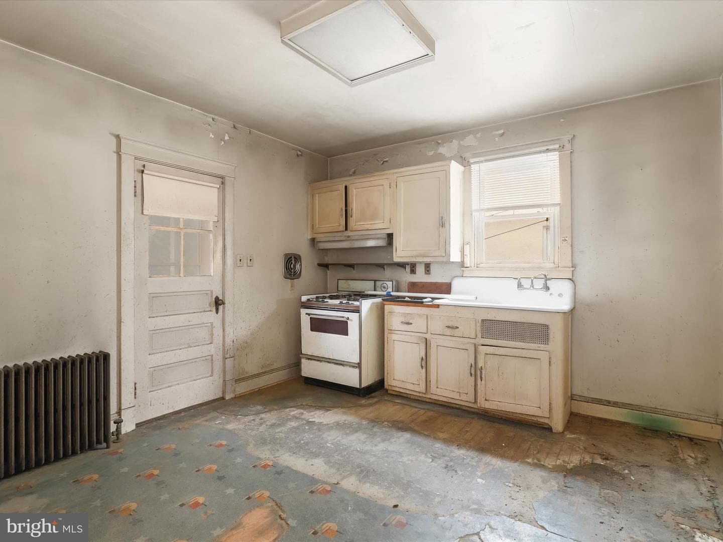 5559 Ashbourne Road photo 6
