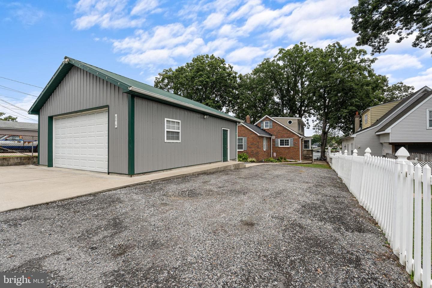 8216 Beach Drive photo 10
