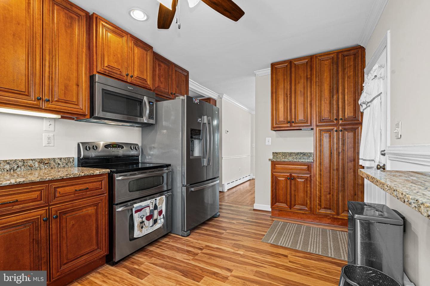8216 Beach Drive photo 18