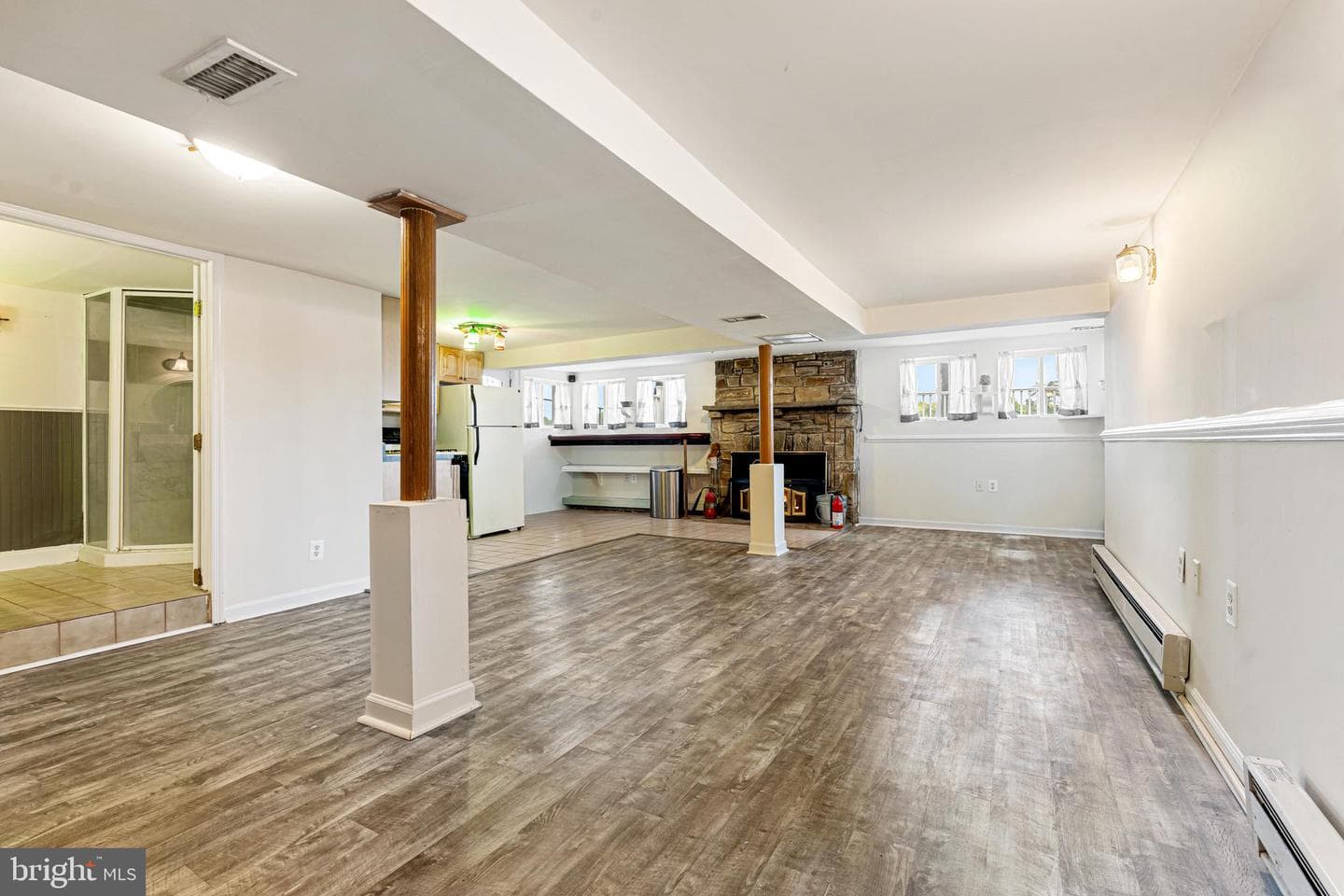 8216 Beach Drive photo 32