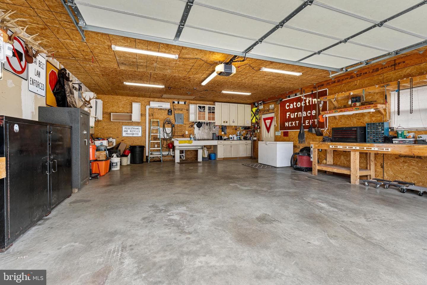 8216 Beach Drive photo 46