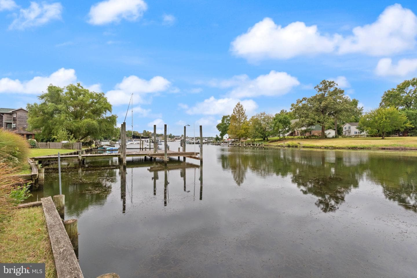 2424 Suncrest photo 39