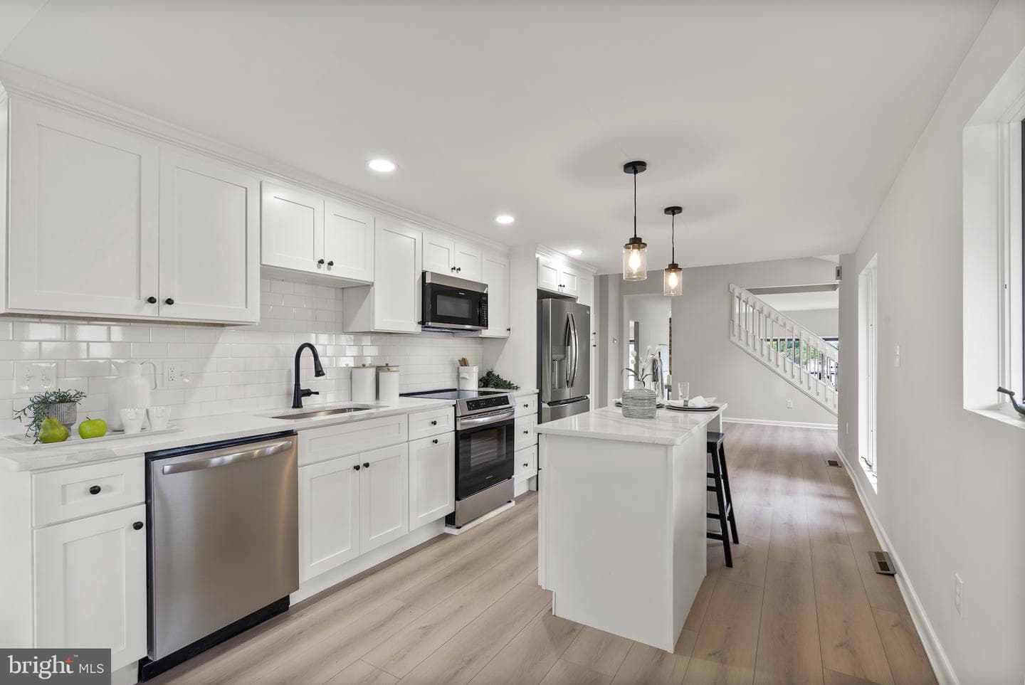 1708 Oakfield Avenue photo 4