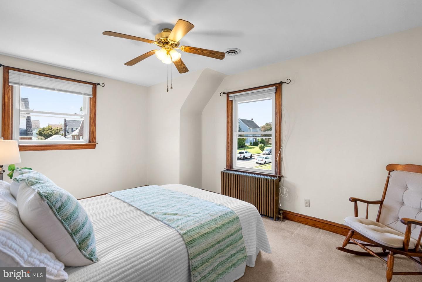 1229 Leeds Terrace photo 28