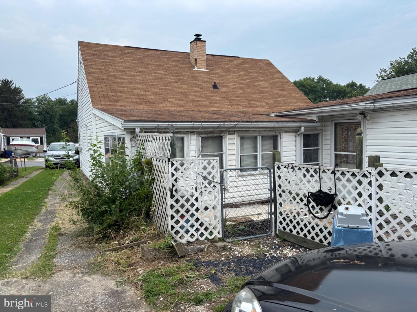 2408 Meadow Road photo 2