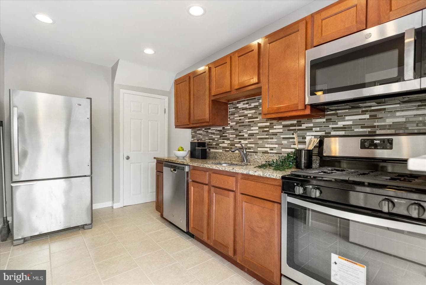 36 Bladen Road photo 12