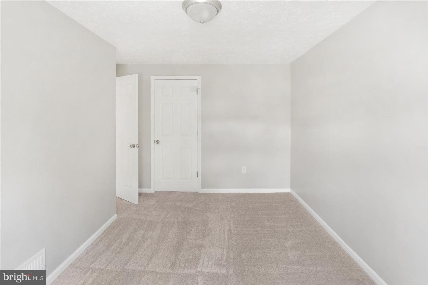 36 Bladen Road photo 23