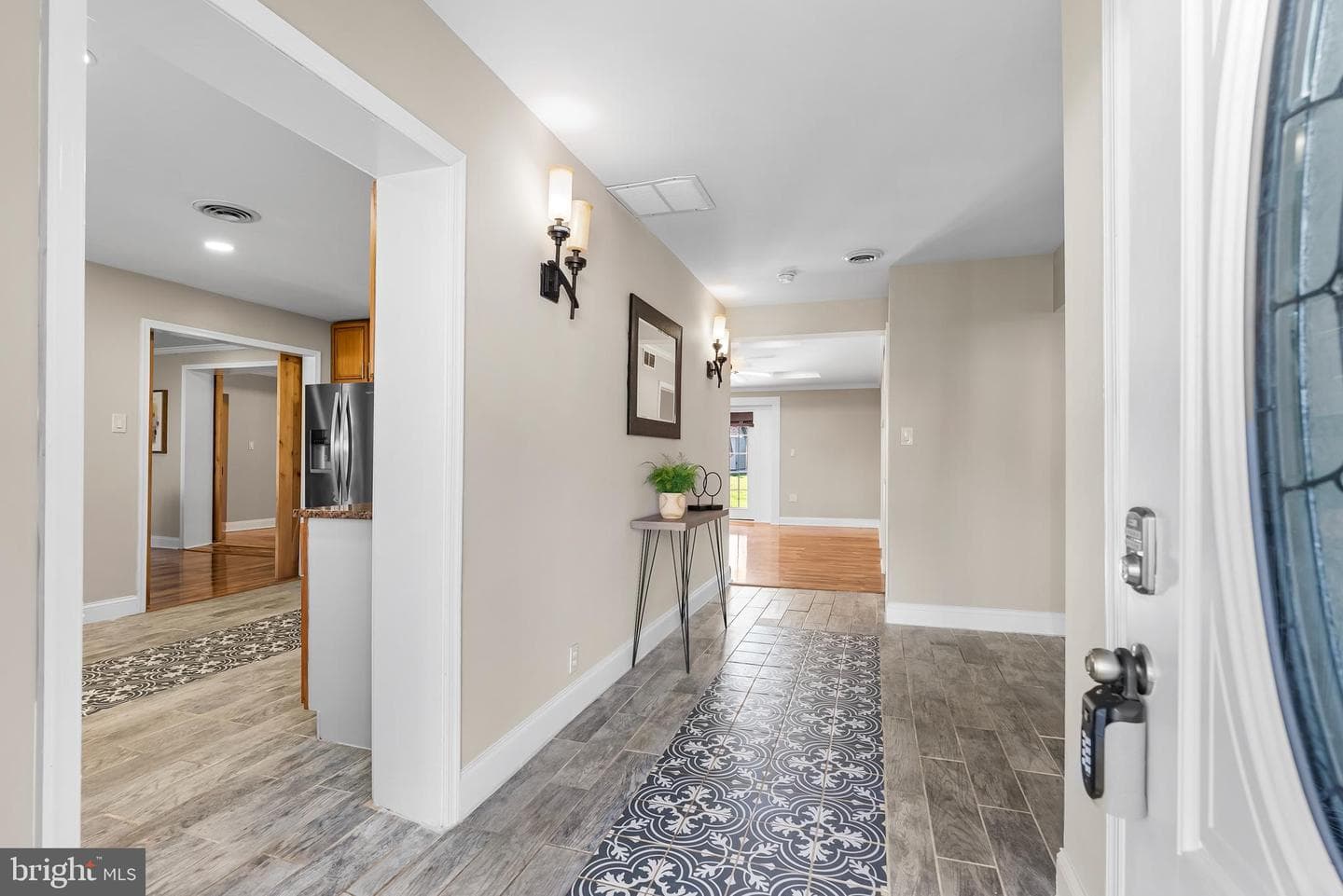 6513 Corkley photo 8