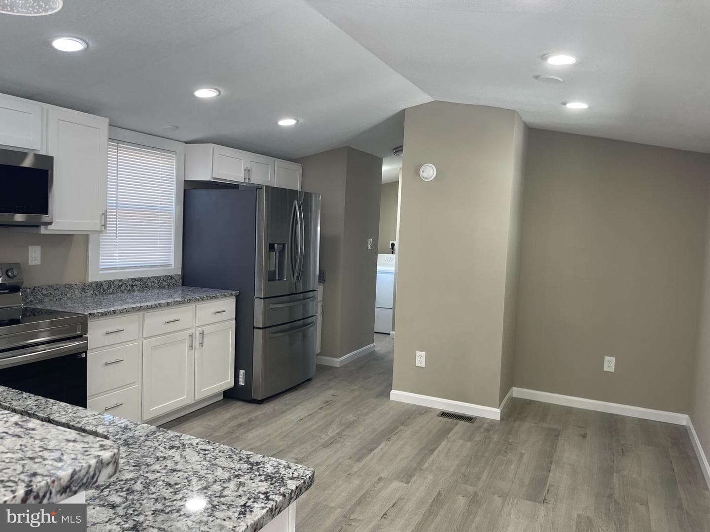 808 Leswood Court photo 4