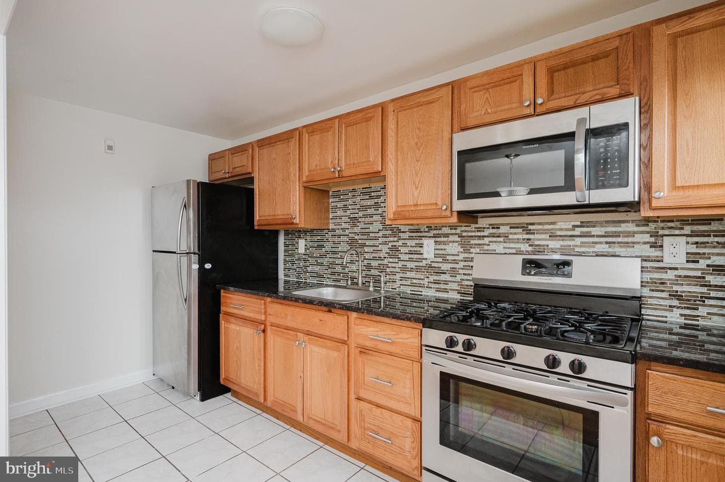 7445 Holabird Avenue photo 11