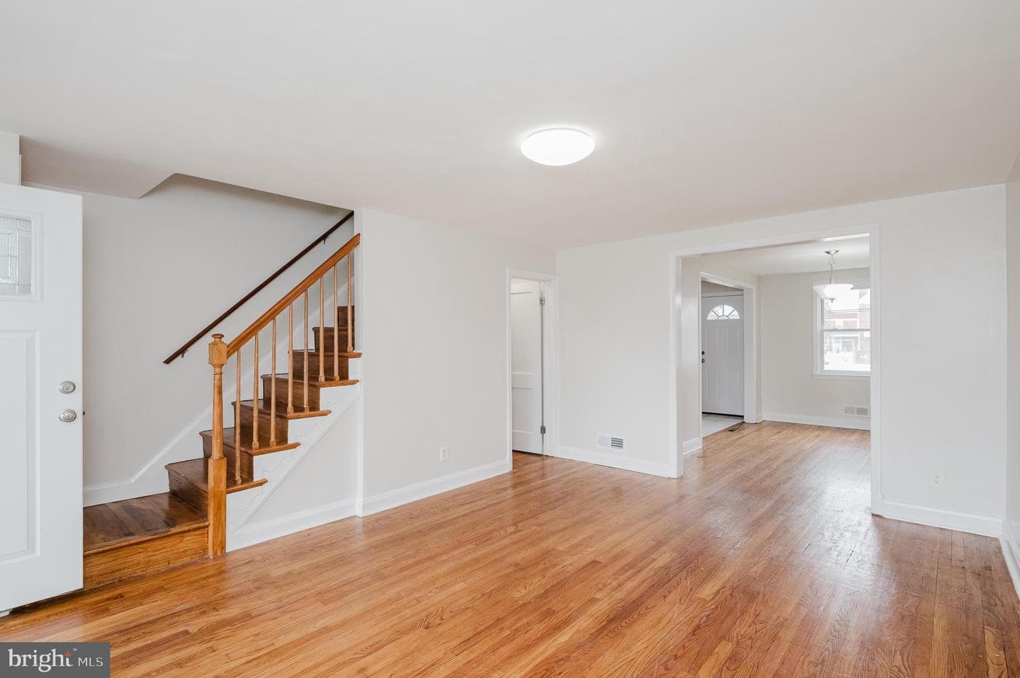 7445 Holabird Avenue photo 4