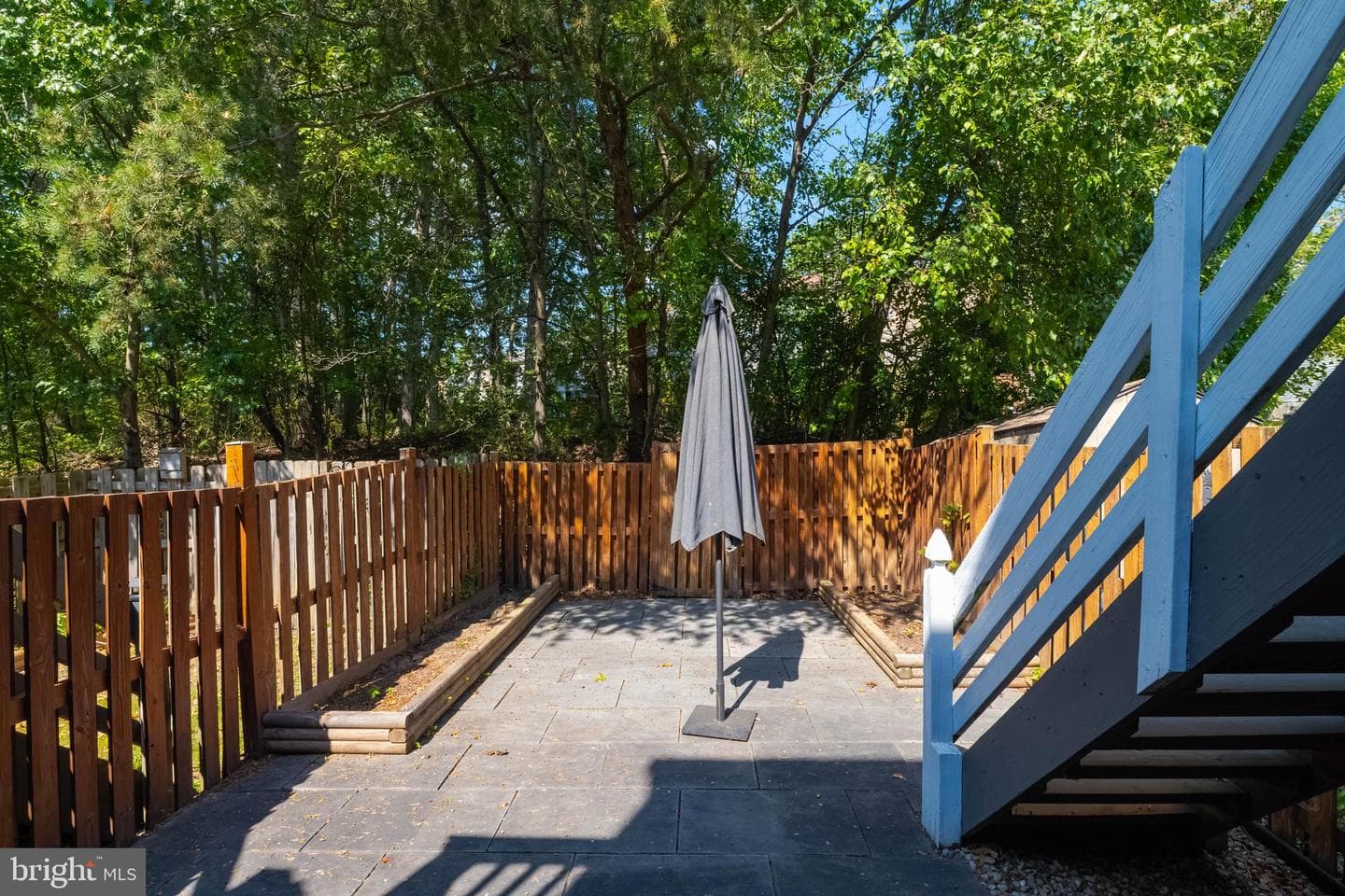 22 Shrewsbury Court photo 33