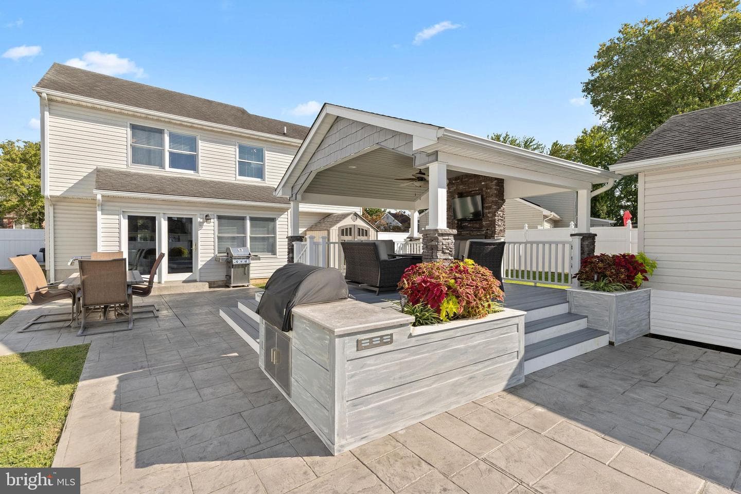 6 Mira Court photo 20