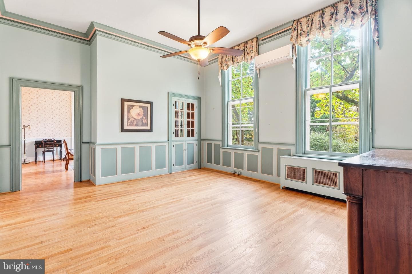 308 Morris Avenue photo 16