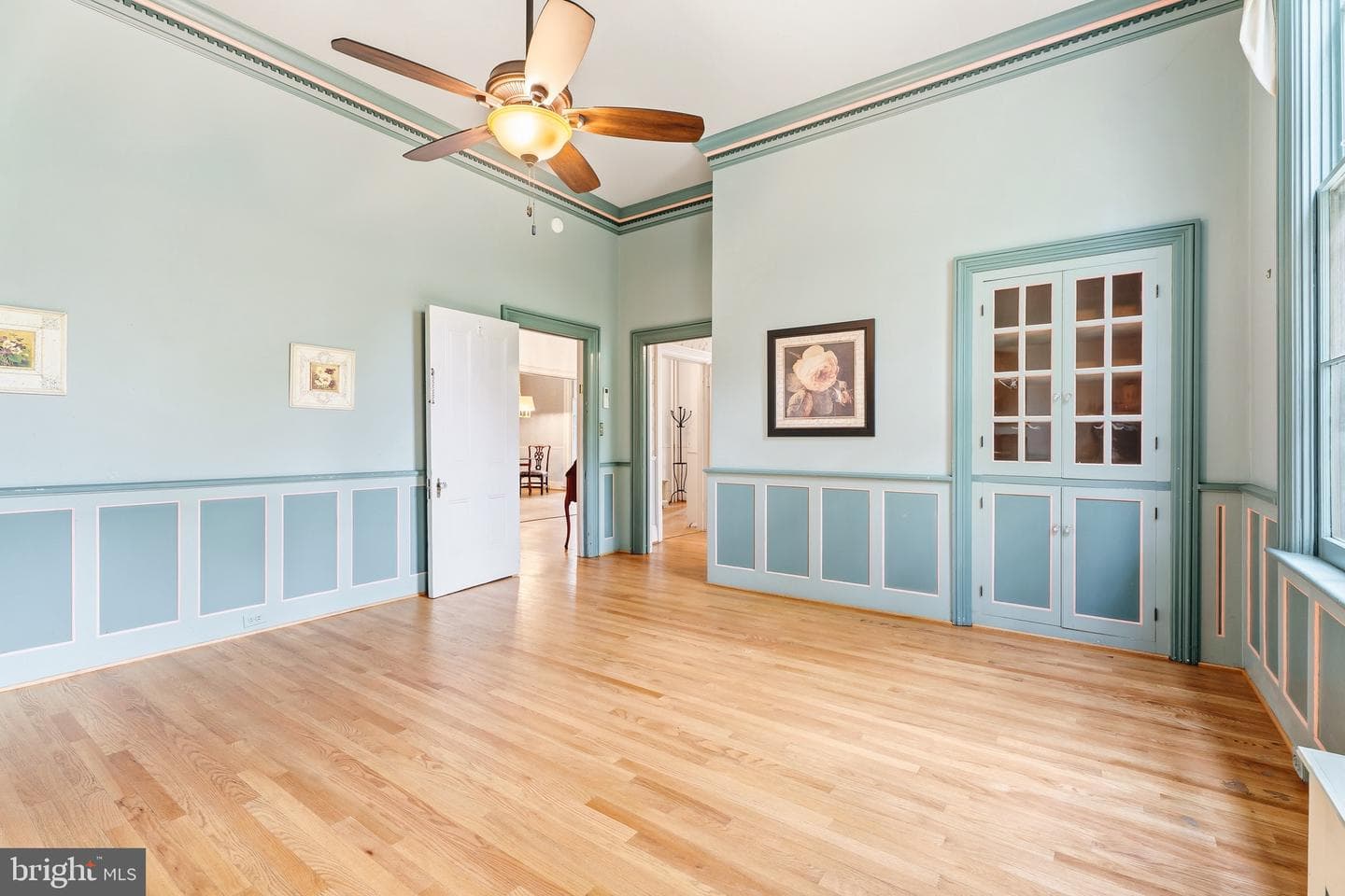 308 Morris Avenue photo 17