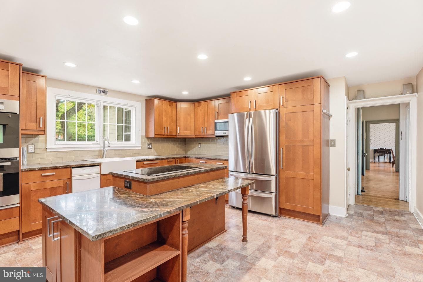 308 Morris Avenue photo 20