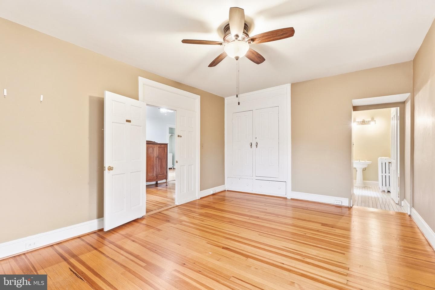 308 Morris Avenue photo 59