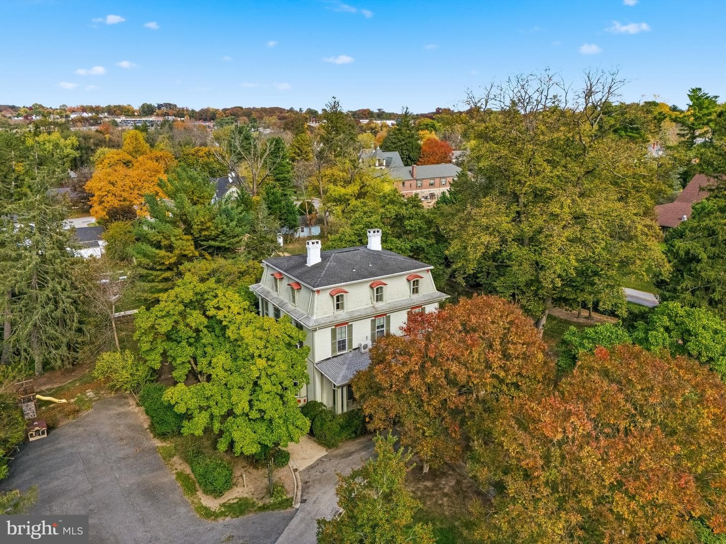 308 Morris Avenue photo 65