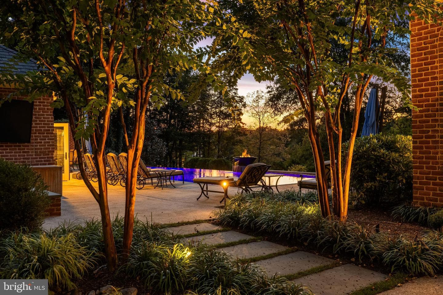 1421 Wine Spring photo 14