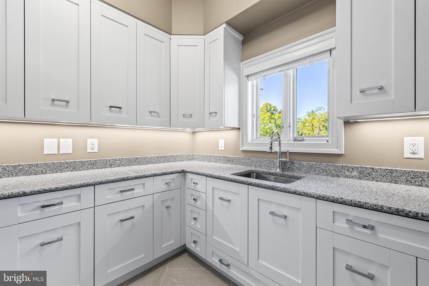 1421 Wine Spring photo 72