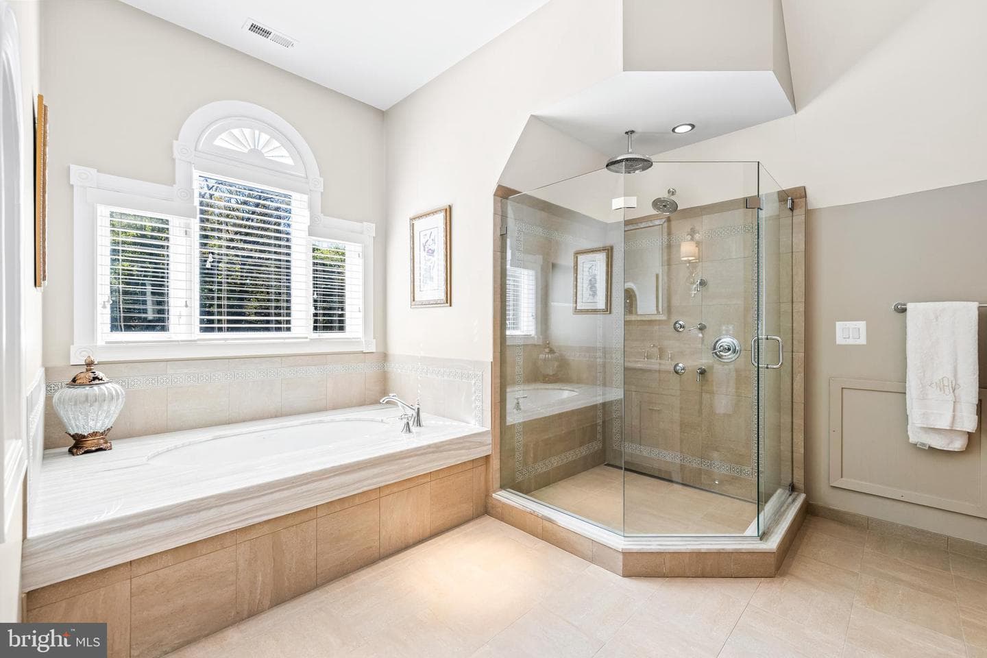 1421 Wine Spring photo 98