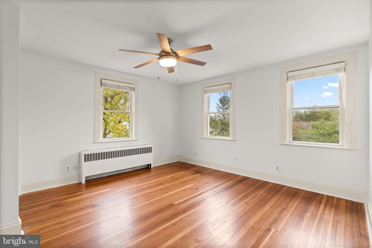 1250 Francis Avenue photo 28