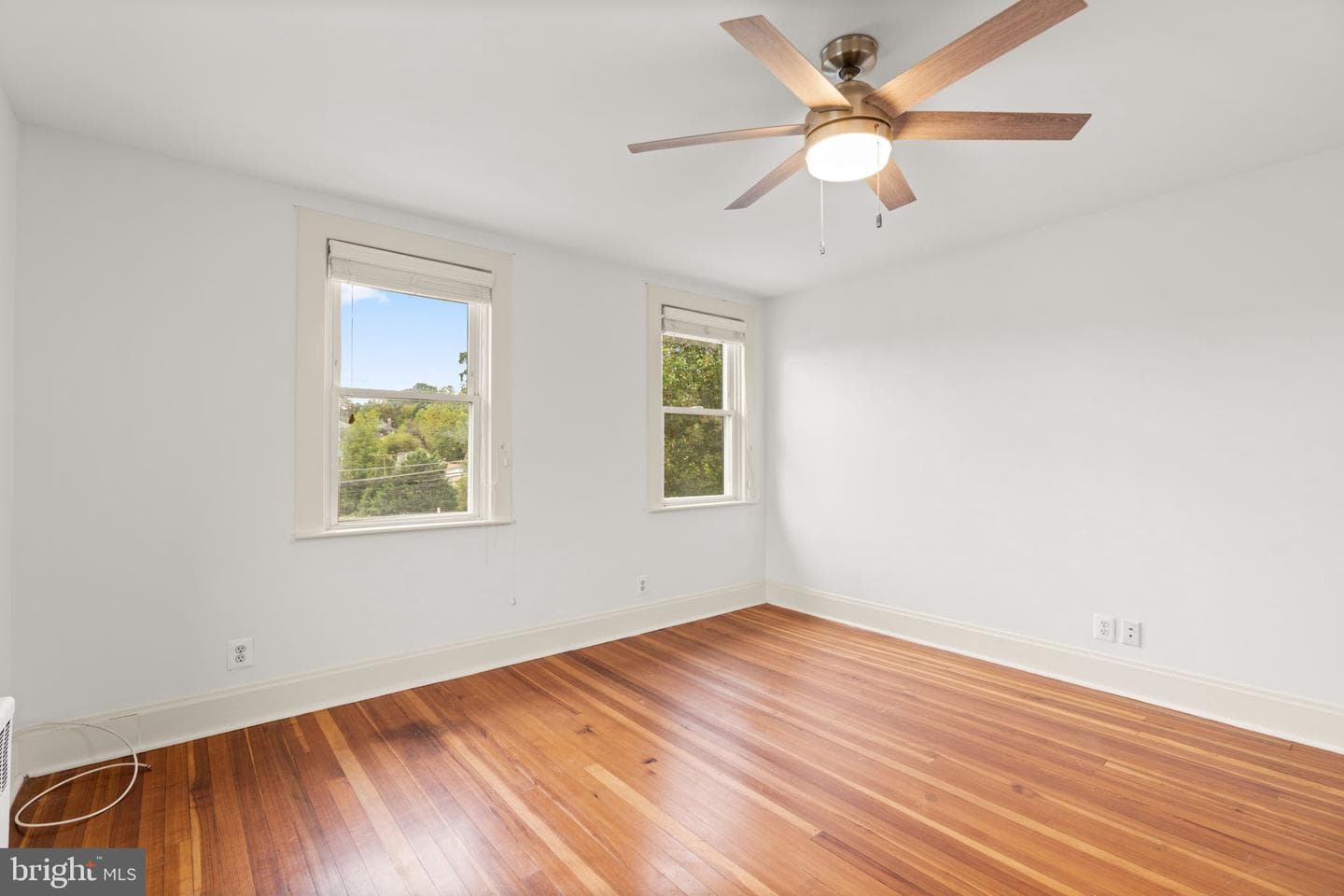 1250 Francis Avenue photo 29