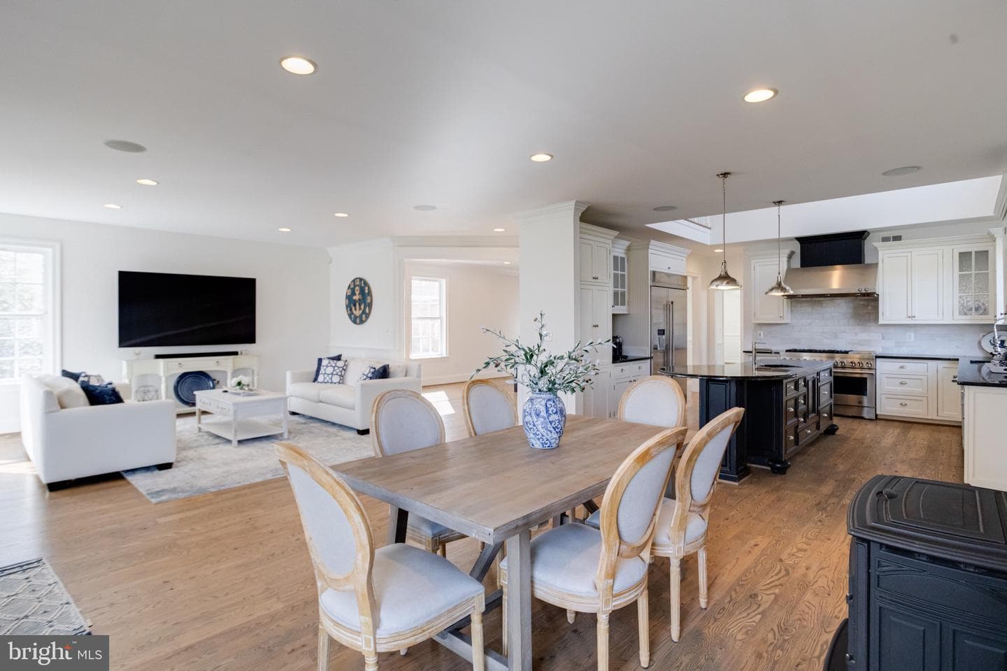 905 Sue Grove Road photo 28
