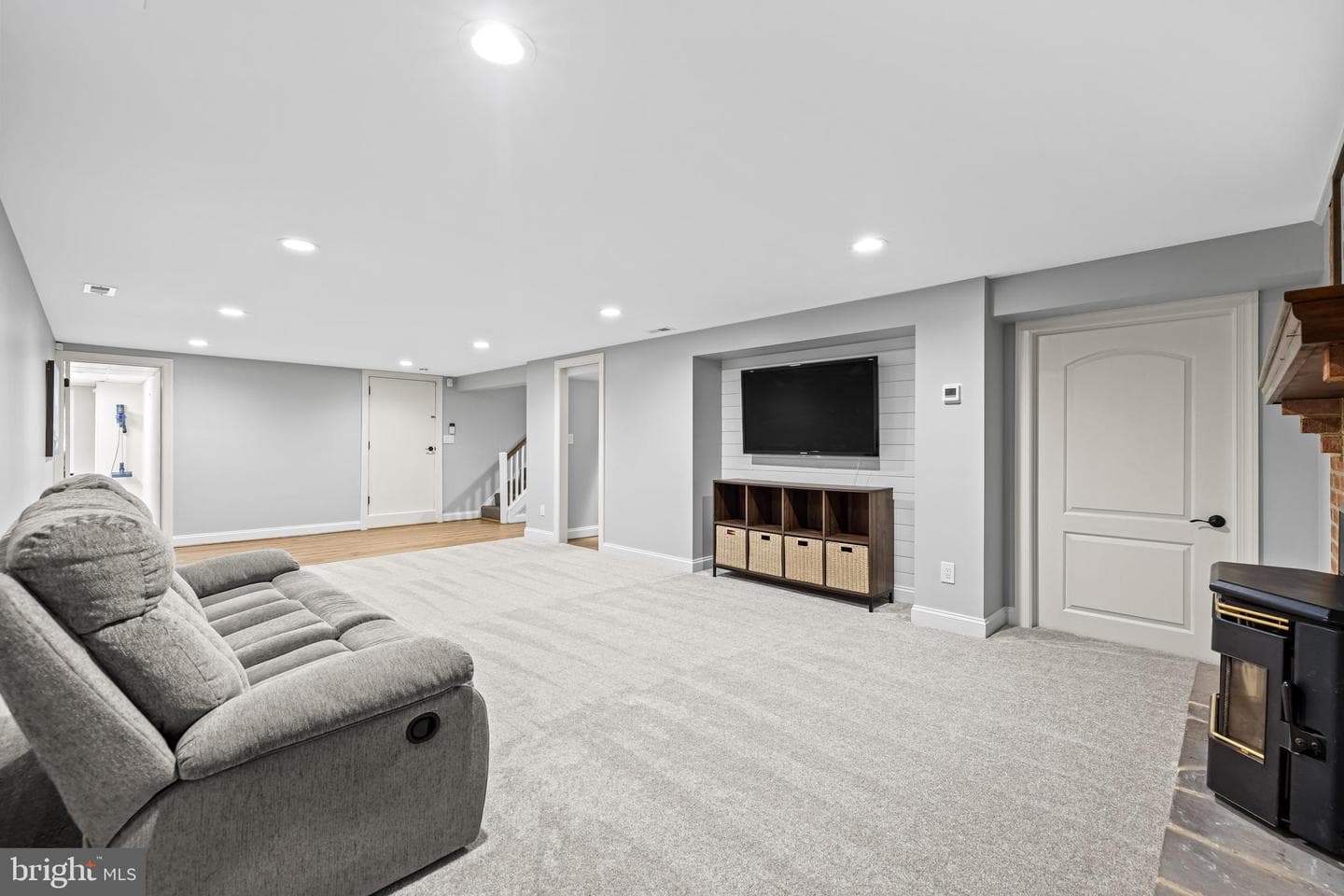 5507 Williams Road photo 30