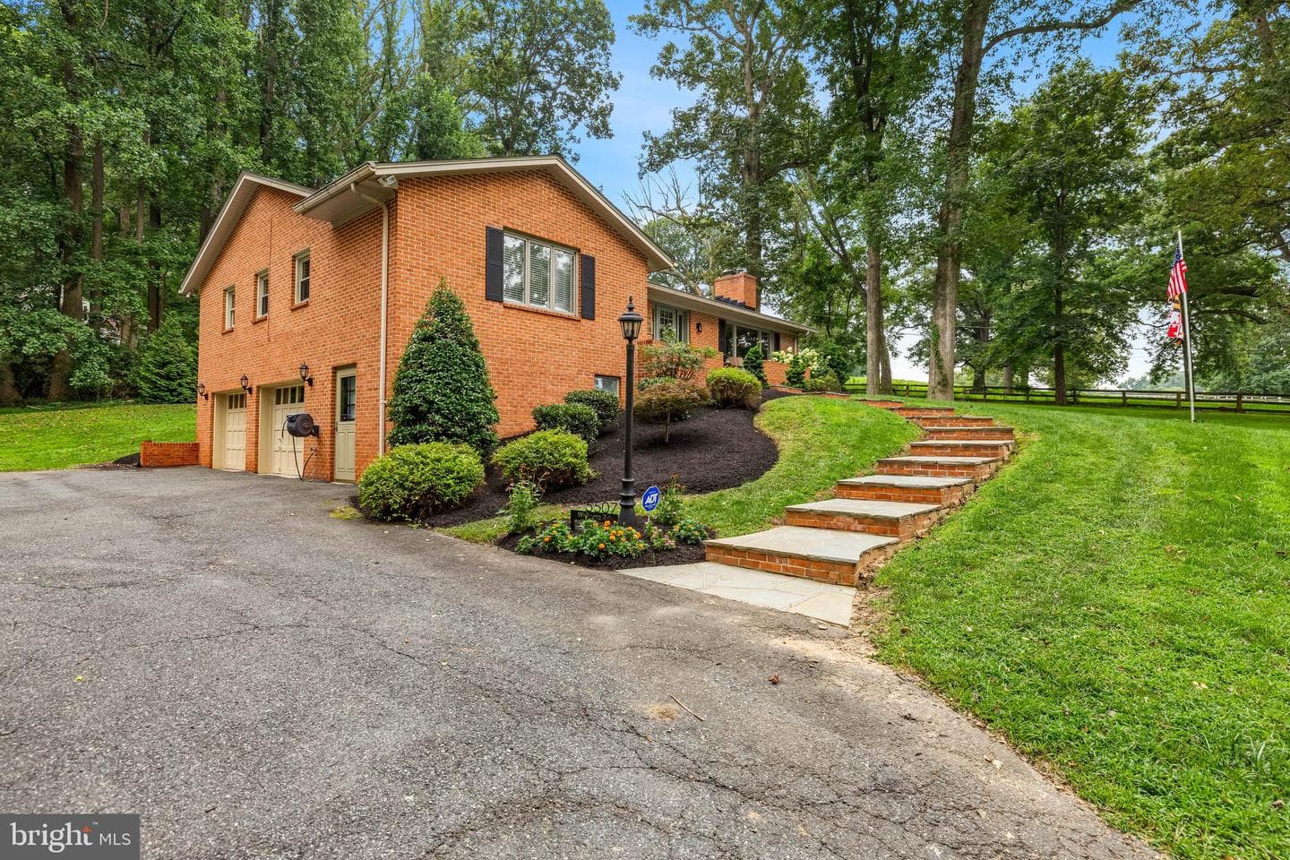 5507 Williams Road photo 37