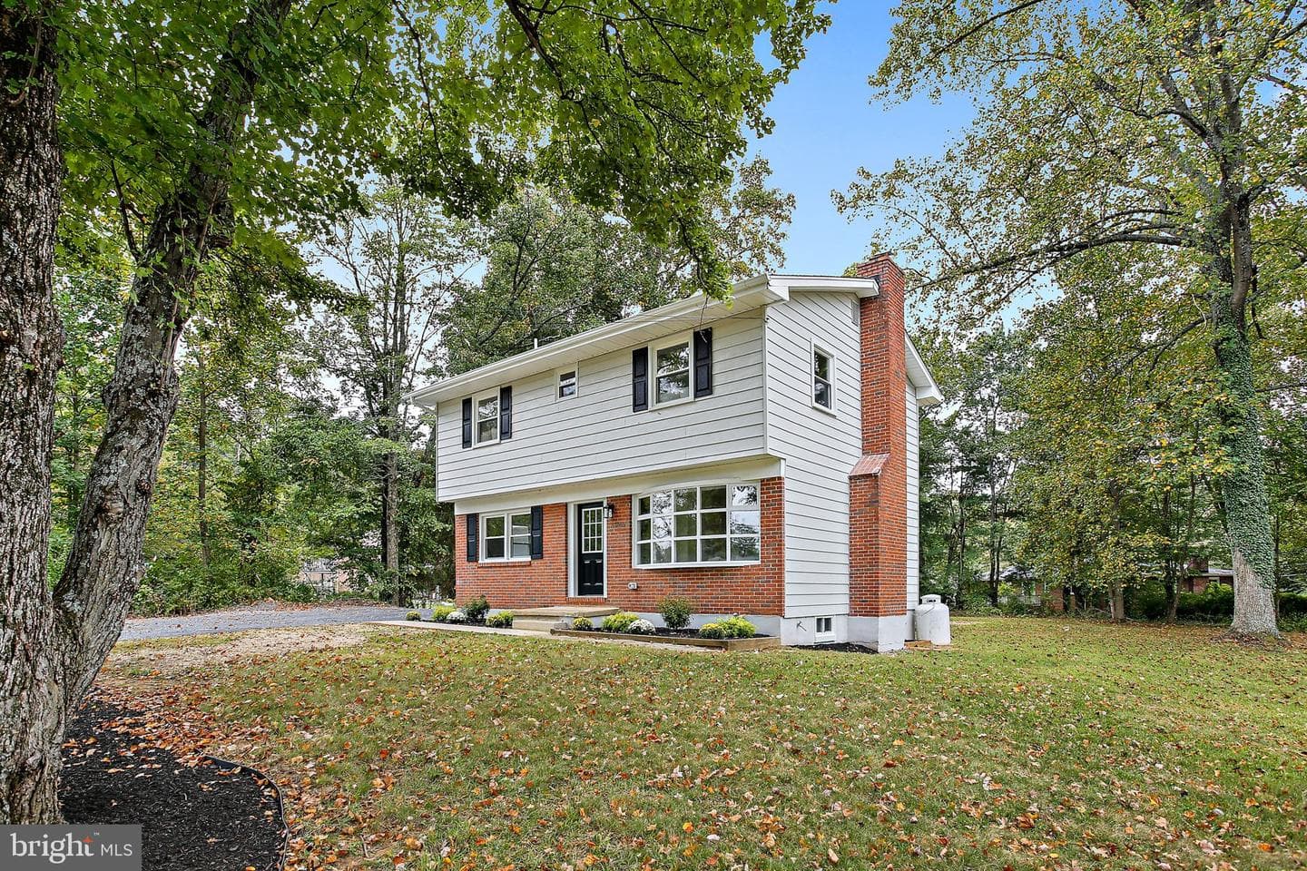 10007 Lyons Mill Road photo 8