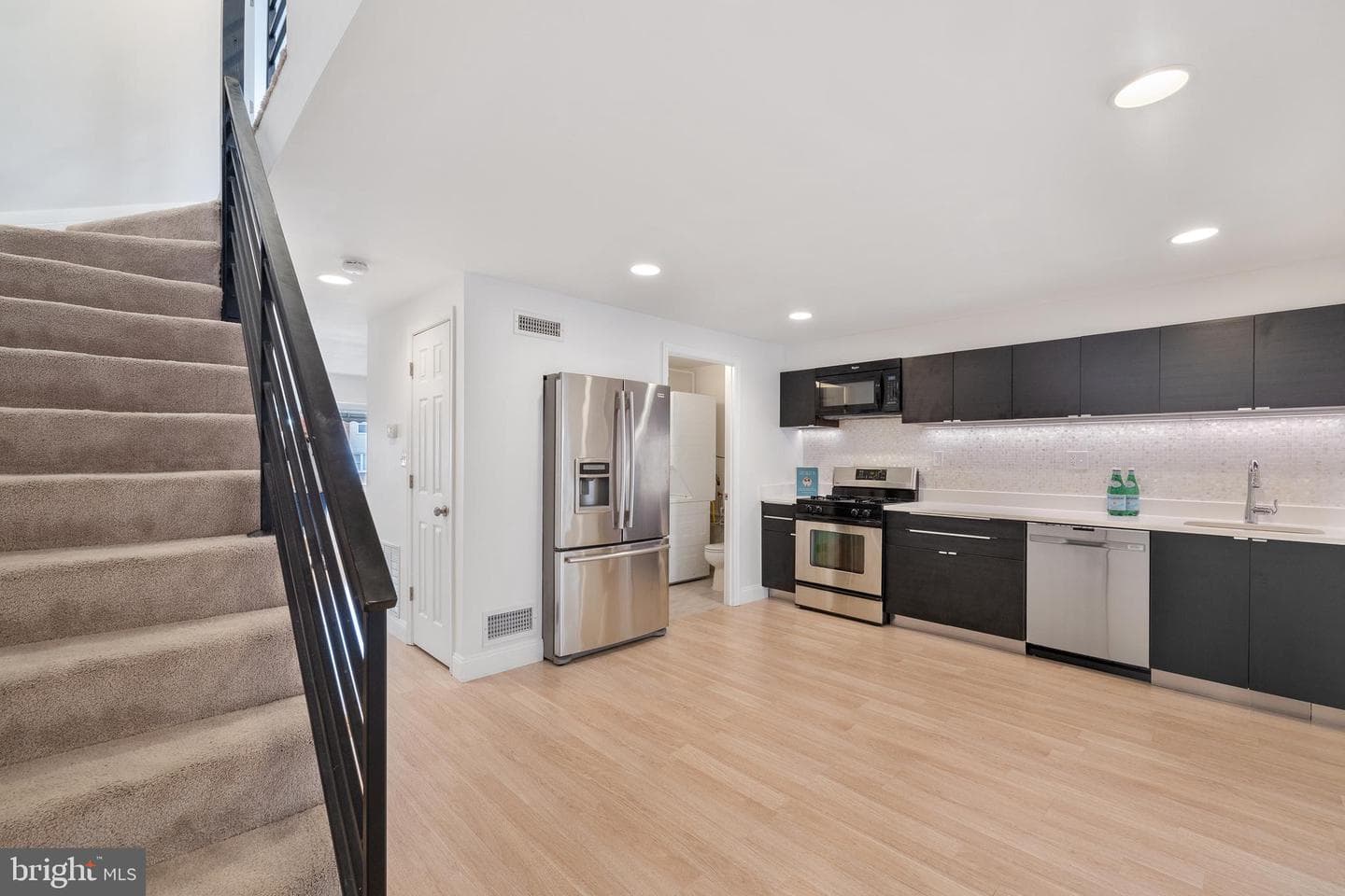 8012 Wynbrook Road photo 10