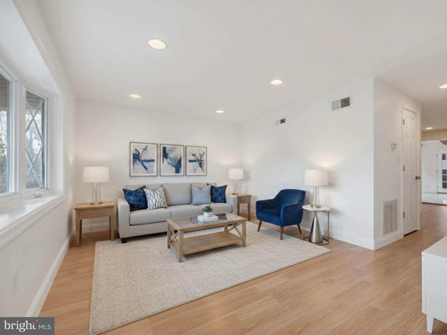 8012 Wynbrook Road photo 3