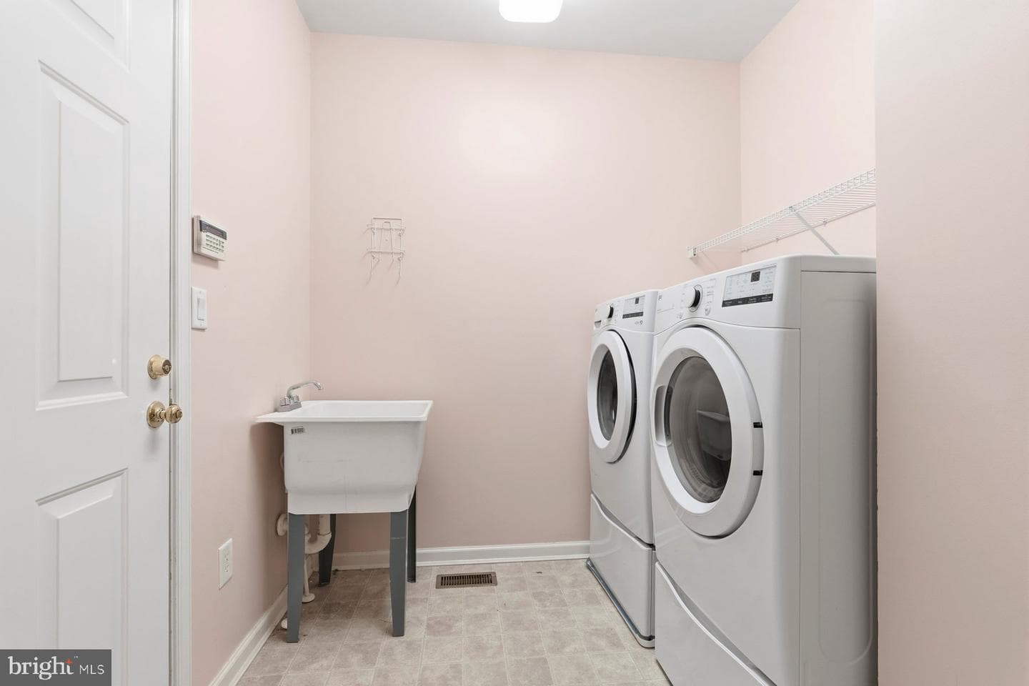 8330 Meadowsweet Road #8330 photo 25