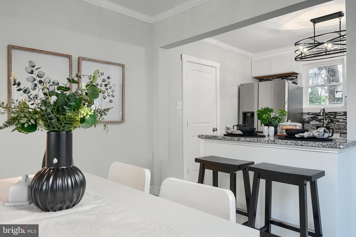 2919 Onyx photo 12