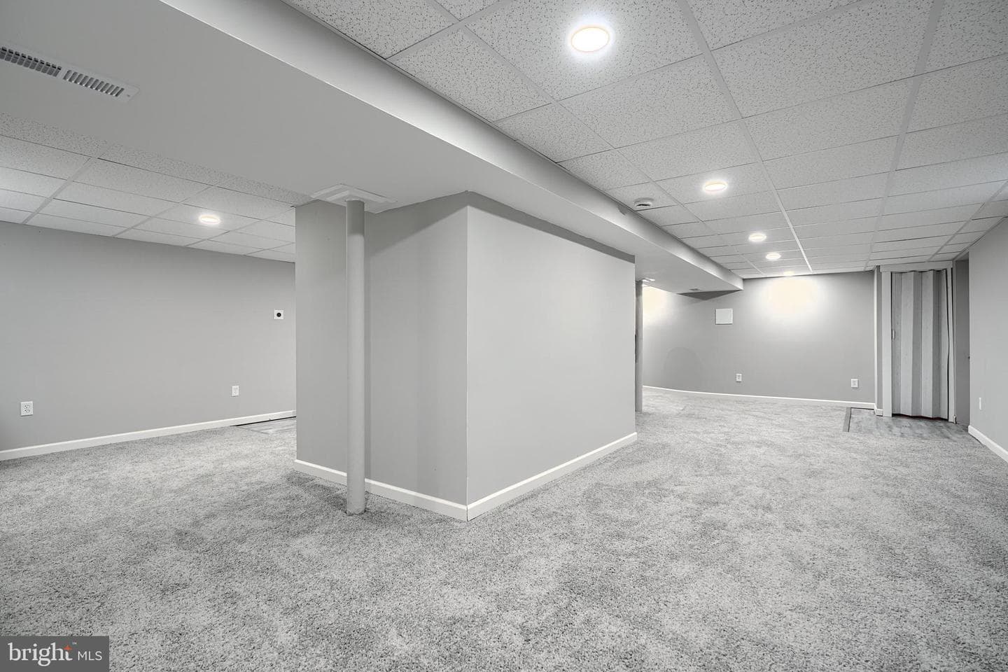 2919 Onyx photo 37