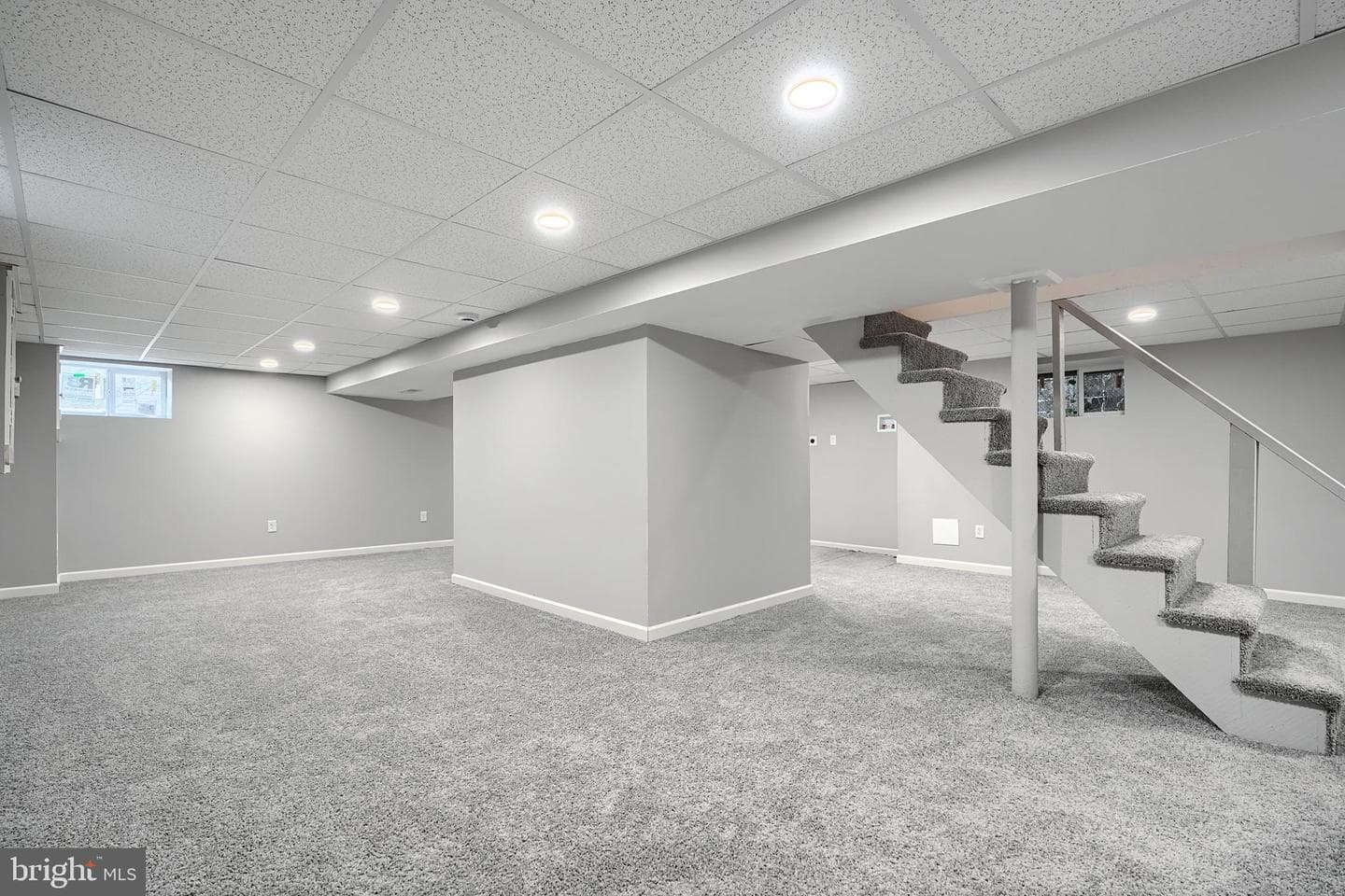 2919 Onyx photo 38
