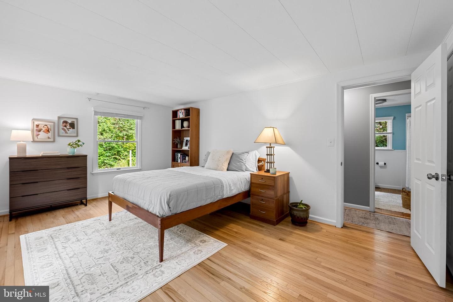 18709 Frederick Road photo 18