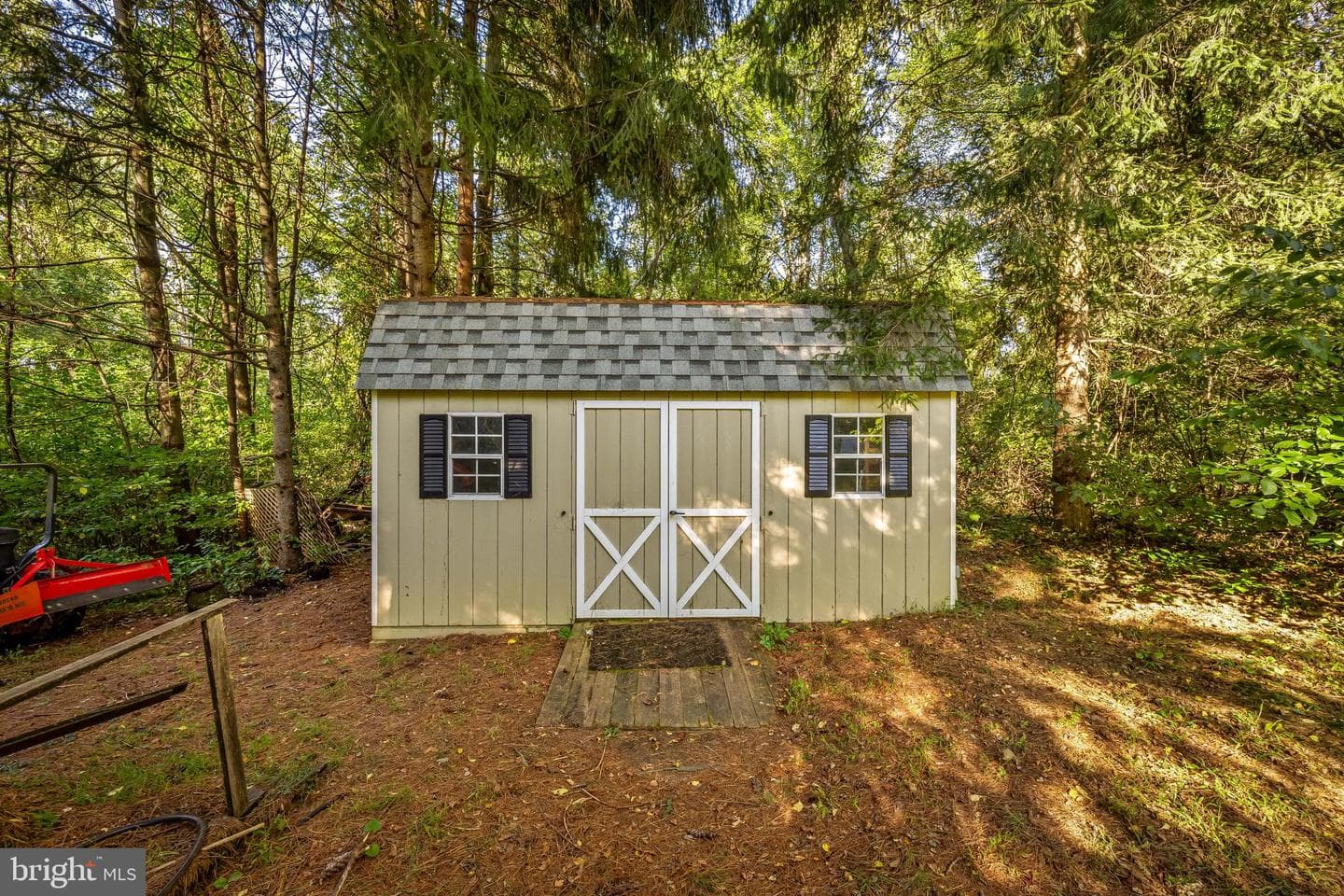 18709 Frederick Road photo 42