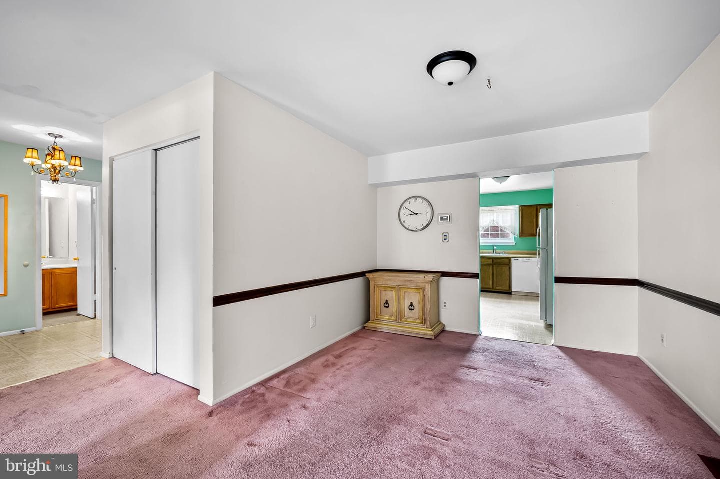 9 Menteith Court photo 4