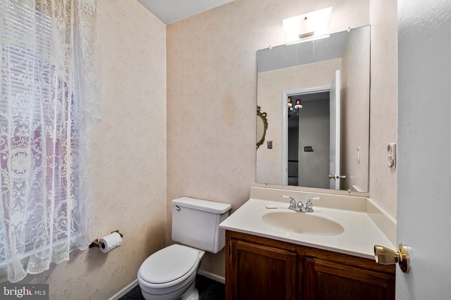 9 Menteith Court photo 9