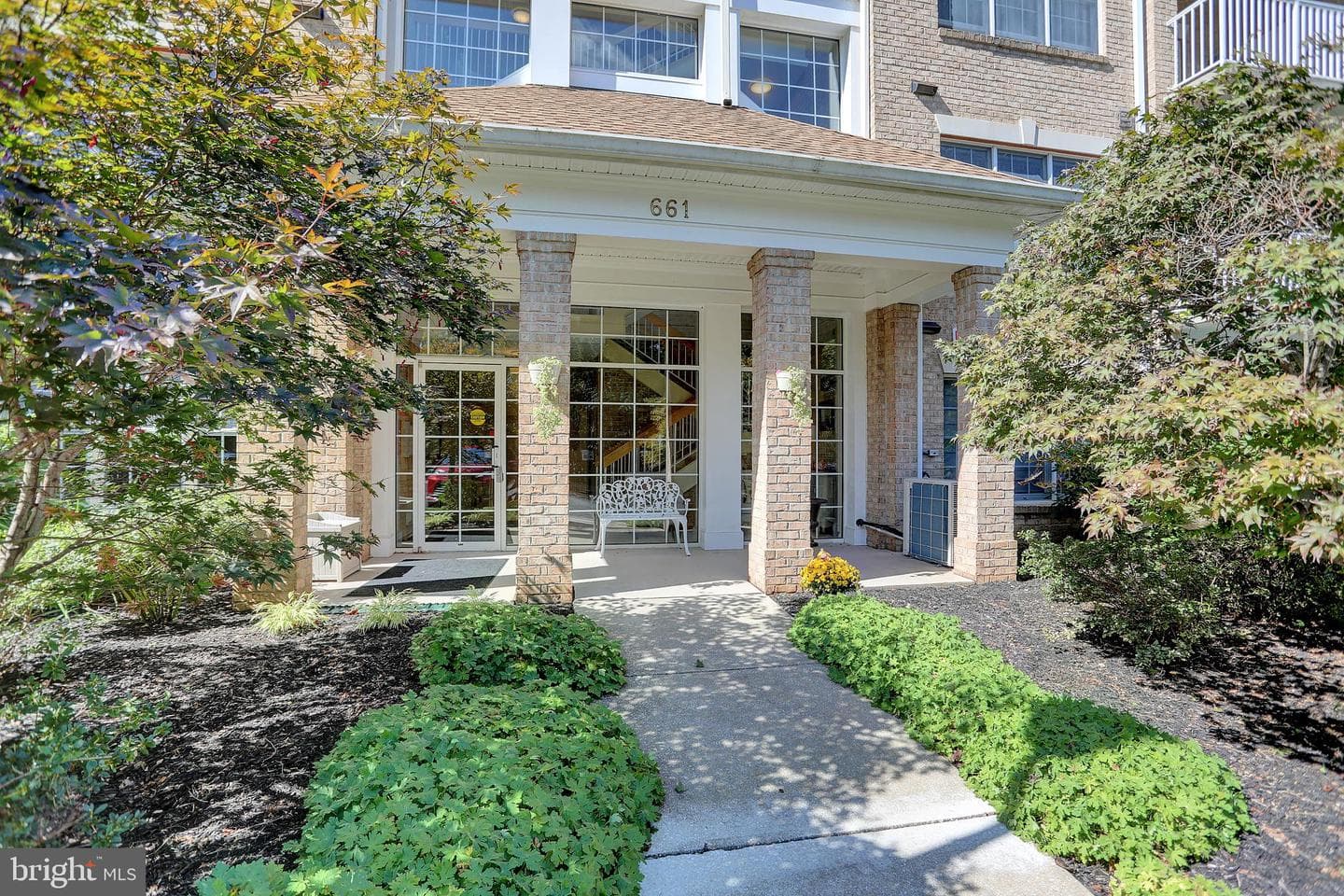 661 Straffan Drive #401 photo 3